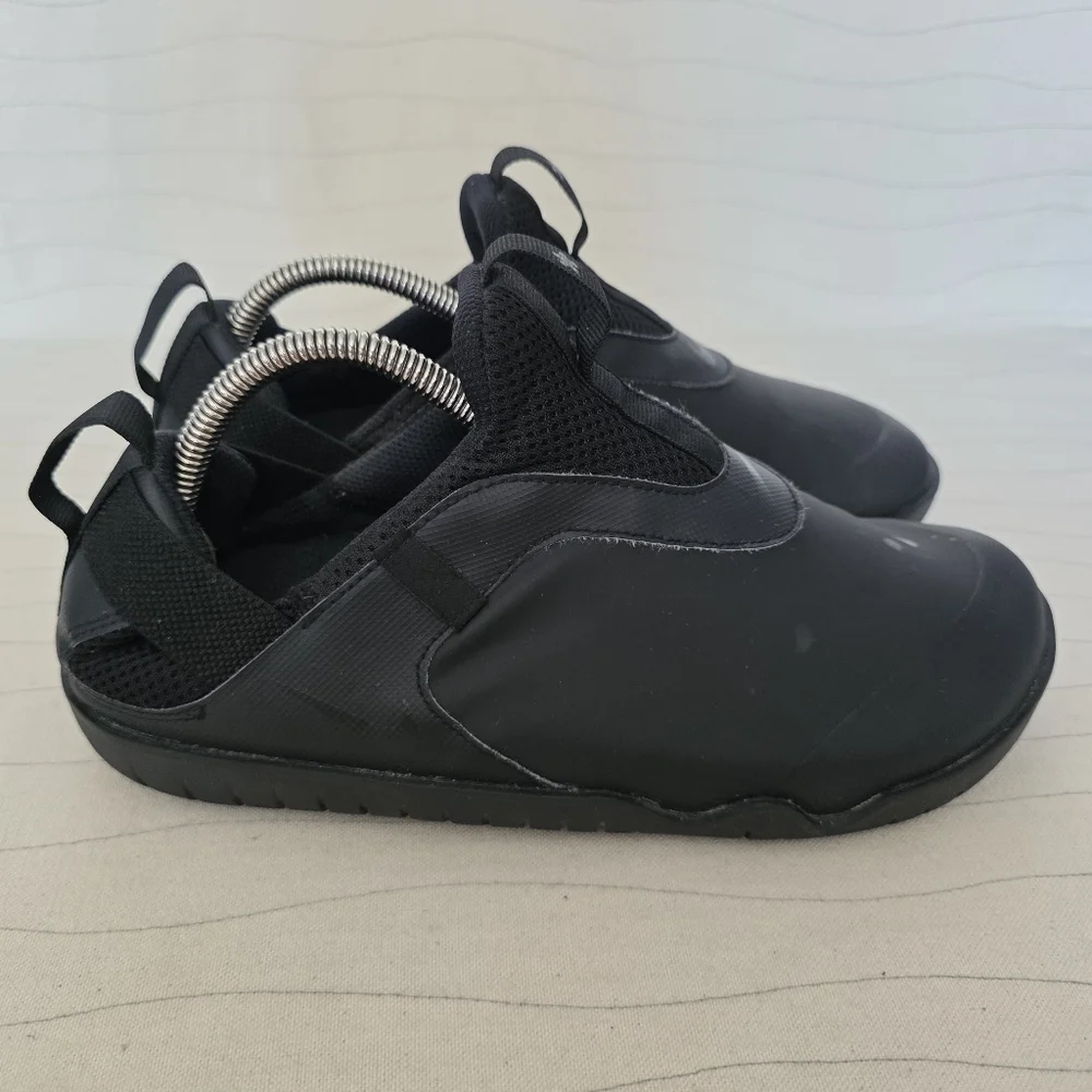 Nike Mens Zoom Pulse Tripple Black Slip On Comfort Nursing Shoes CT1629-003 Sz 8